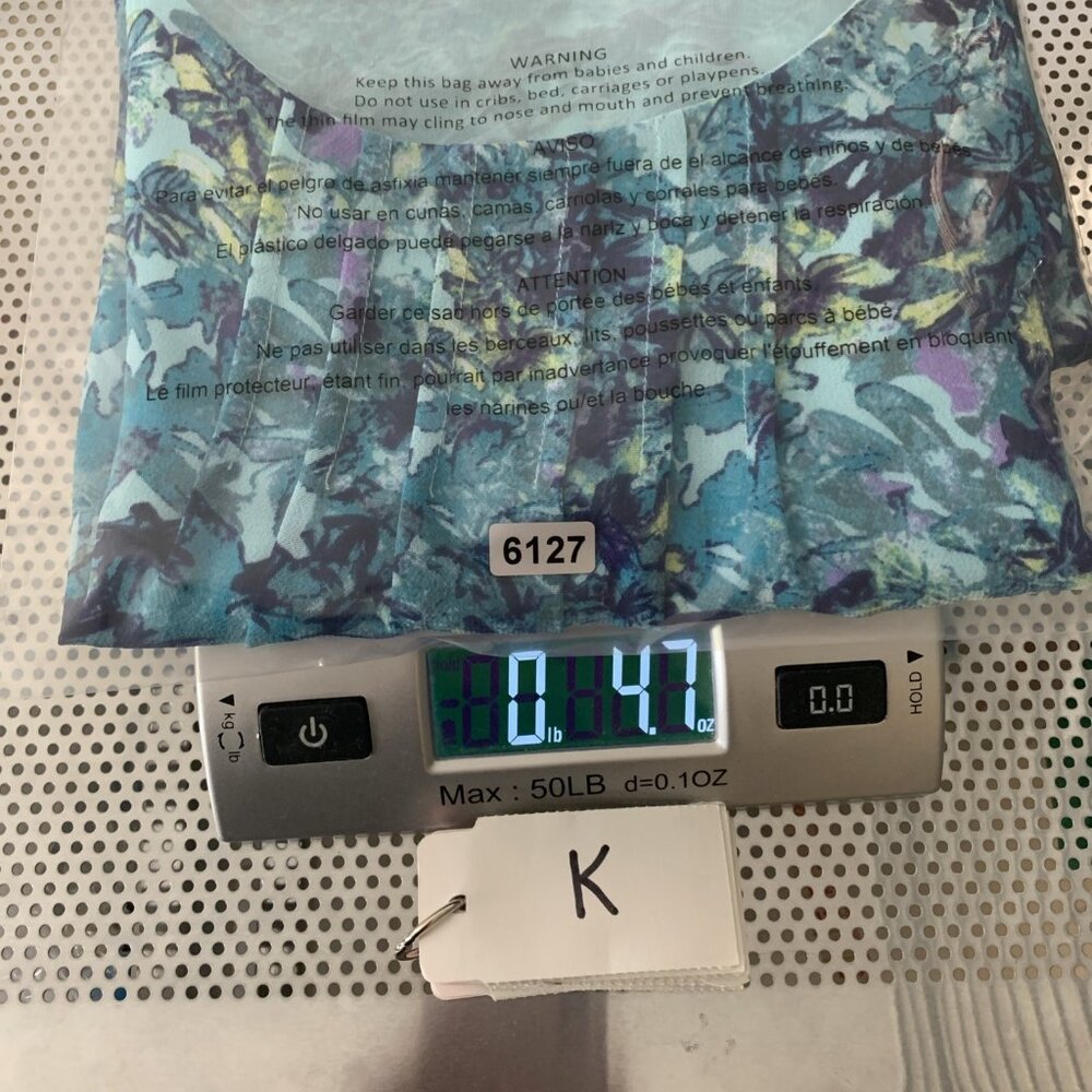 Coldwater Creek Womens L 14 Sleeveless Blouse Floral Blue Work Office Career - Picture 12 of 12